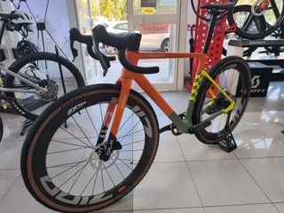 Bicicleta Gravel Megamo Silk 02 2026