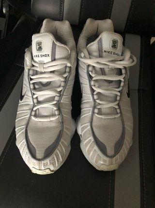 Nike Shox TL Gris y Blanco