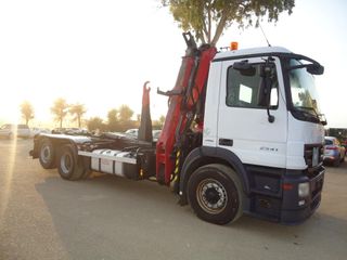 Mercedes-Benz ACTROS 25 41 L-GANCHO+GRUA