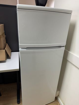 Nevera combi mediana blanca