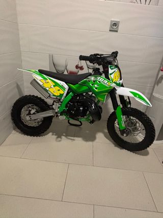 Moto Cross réplica KTM verde 498