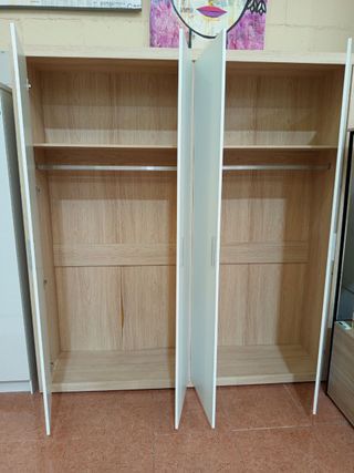 Armario 4 puertas blanco y madera