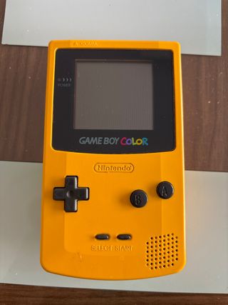 Nintendo Game Boy Color Amarilla