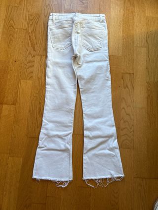 Pantalón vaquero Zara blanco talla 34