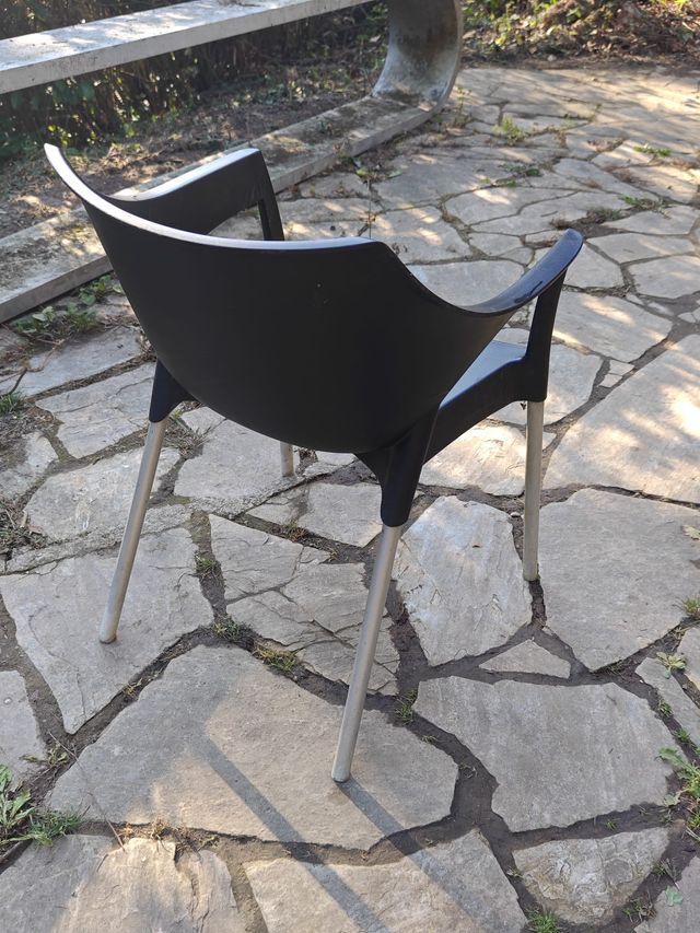 Silla de terraza negra buen estado