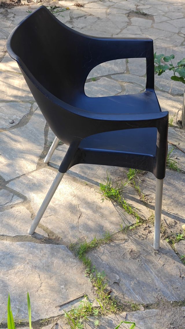 Silla de terraza negra buen estado