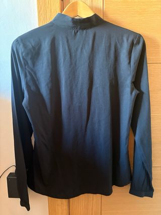 Blusa Trucco Negra Manga Larga