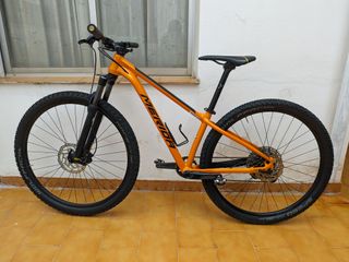 Bicicleta MTB Merida Big Nine 300 Naranja. Talla S