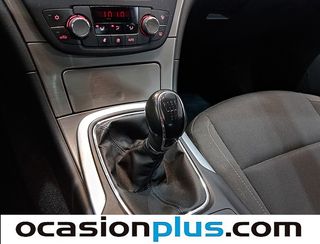 Opel Insignia 1.8 16v Edition 103 kW (140 CV)