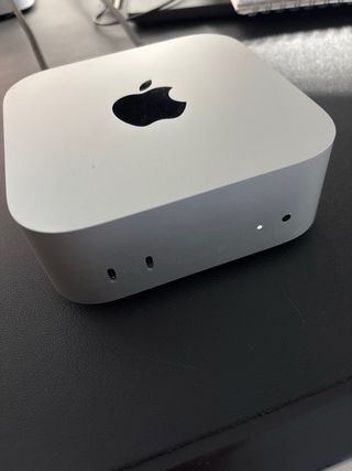 Mac Mini M4 (Mayo 2025) - Como nuevo