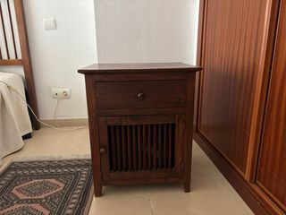 Comodino in teak
