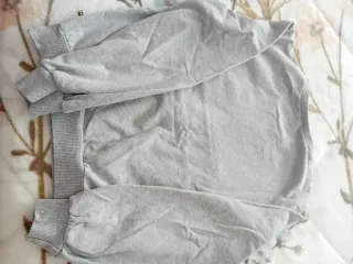 Jersey Benetton Rock gris, rosa y negro