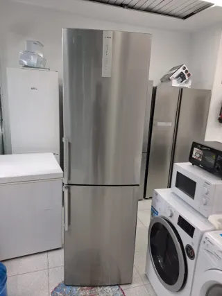 Nevera combi marca bosch 2,m con garantía 