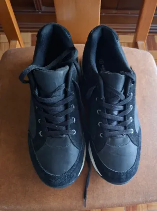 Zapatillas deportivas blancas 