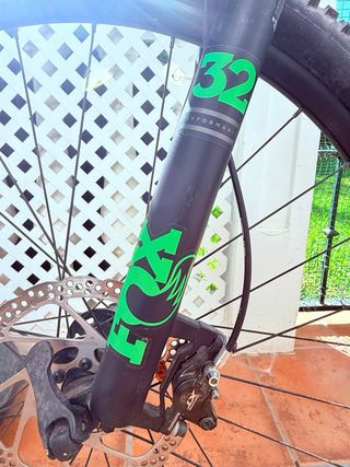 Bicicleta Giant XC 29 Terrago