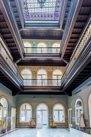 Edificio en alquiler en Santa Cruz en Sevilla