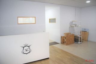 Local comercial en alquiler en Can Clota en Esplugues de Llobregat