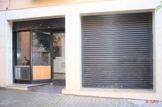 Local comercial en alquiler en Can Clota en Esplugues de Llobregat