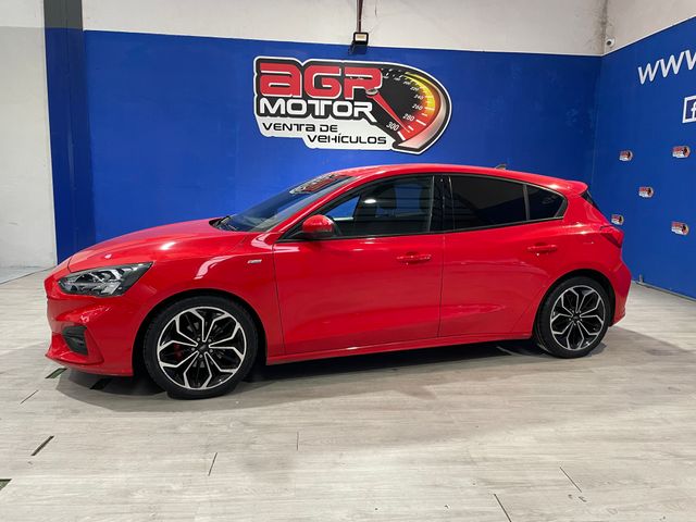 Ford Focus 1.0 ST Line