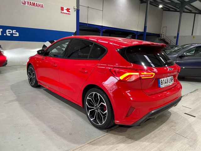 Ford Focus 1.0 ST Line