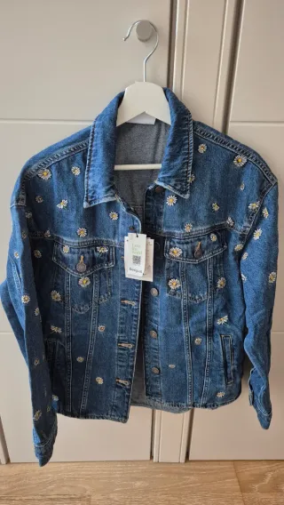 Chaqueta vaquera Desigual S a estrenar 