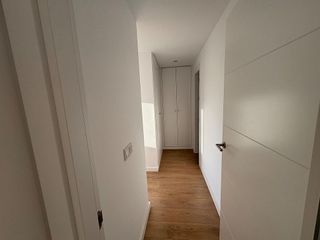 Piso en alquiler en Poniente-Norte - Miralbaida - Parque Azahara en Córdoba