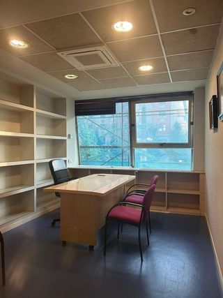 Oficina en alquiler en Ensanche en Pamplona
