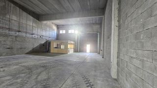 Nave industrial en alquiler en Mos