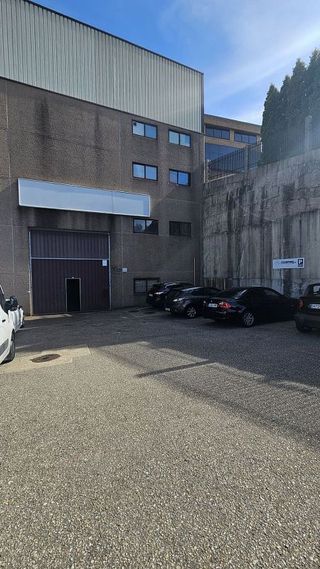 Nave industrial en alquiler en Mos