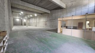 Nave industrial en alquiler en Mos