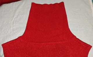 Camiseta sin mangas cuello alto brillante
