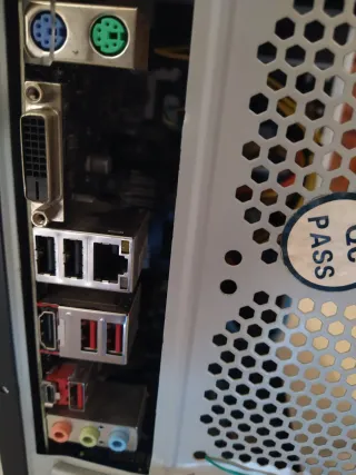 Placa Base MSI B250M BAZOOKA+CPU+Gráfica+4 GB RAM