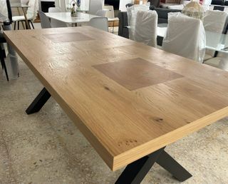 Mesa comedor madera maciza y metal