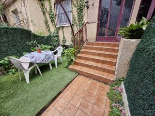 Casa adosada en venta en Portillejo - Valdegastea en Logroño