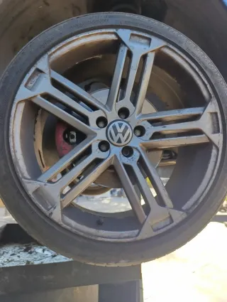 Llantas Volkswagen 18 