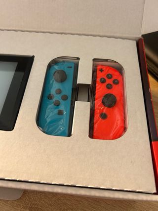 Nintendo Switch Lite blu e rosso