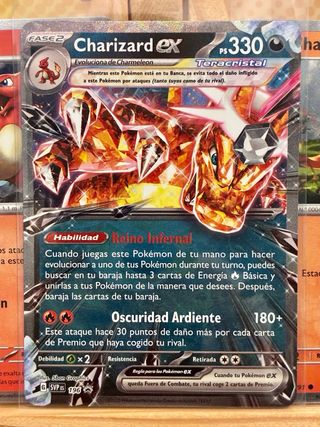Trío de cartas Pokémon Charizard promo
