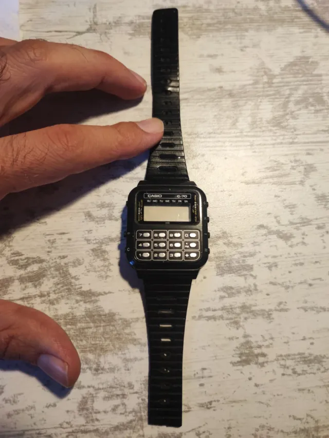 Orologio con calcolatrice Casio C-70