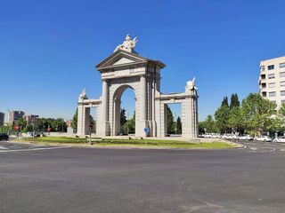 Garaje en alquiler en Casa de Campo en Madrid