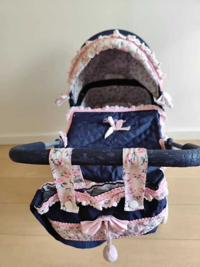 Carrito de muñecas De Cuevas