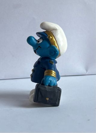 Figura de Pitufo Piloto Aerolíneas Schleich