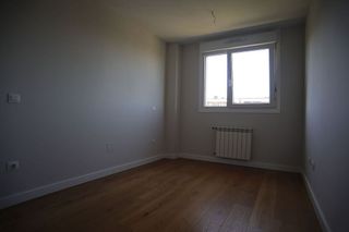 Piso en alquiler en Alisal - Cazoña - San Román en Santander