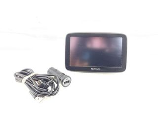 GPS TomTom GO Basic + Cargador Coche