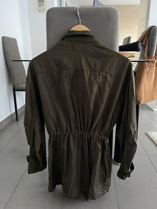 Parka chaqueta Mango verde entretiempo