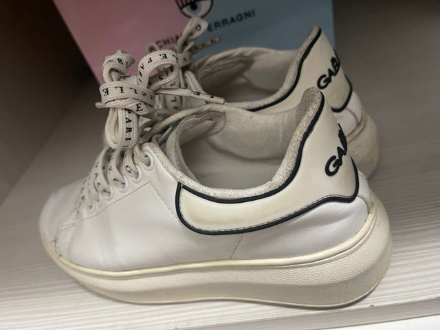 Scarpe Gaelle bianche