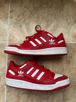 Zapatillas Adidas Forum Low Rojas y Blancas