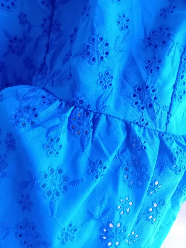 Top donna con spalline ricamato blu Tg.50