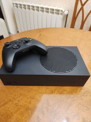 Xbox Series S 1TB Negra + Mando