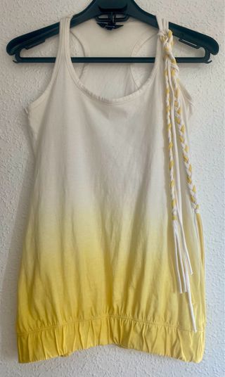 Camiseta degradado amarillo y blanco