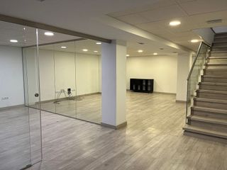 Local comercial en alquiler en Huerta del Pilar en Sevilla